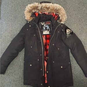Moose Knuckles Parka with fox fur - Limited edition Red Plaid lined